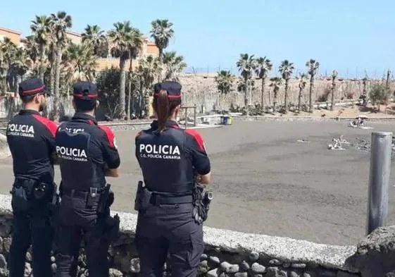 Imagen de archivo de agentes de la Policía Canaria