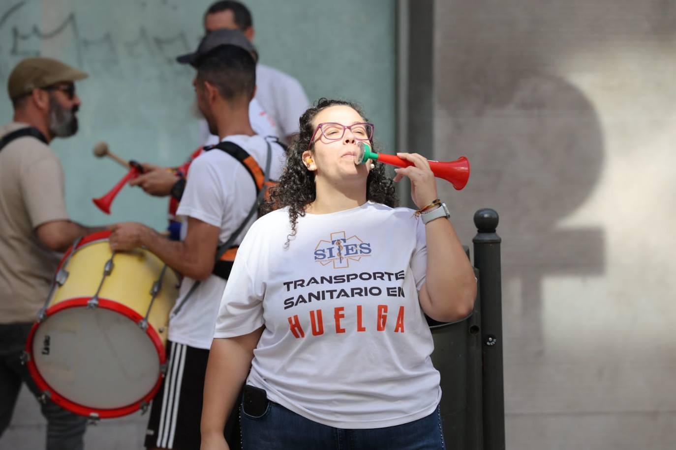 La manifestación del Transporte Sanitario no Urgente, en imágenes