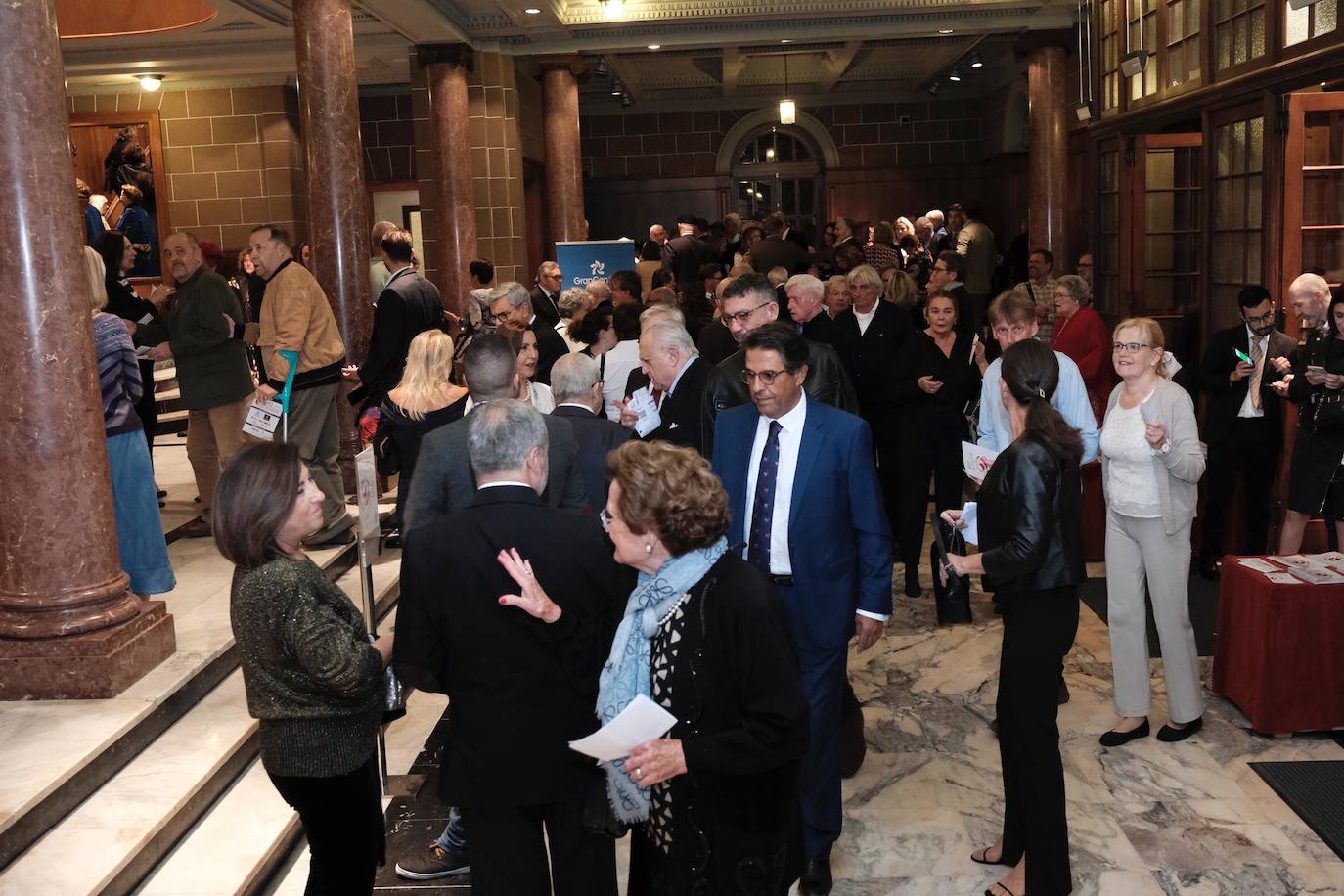 El inicio de la temporada de ópera en el Teatro Pérez Galdós, en imágenes