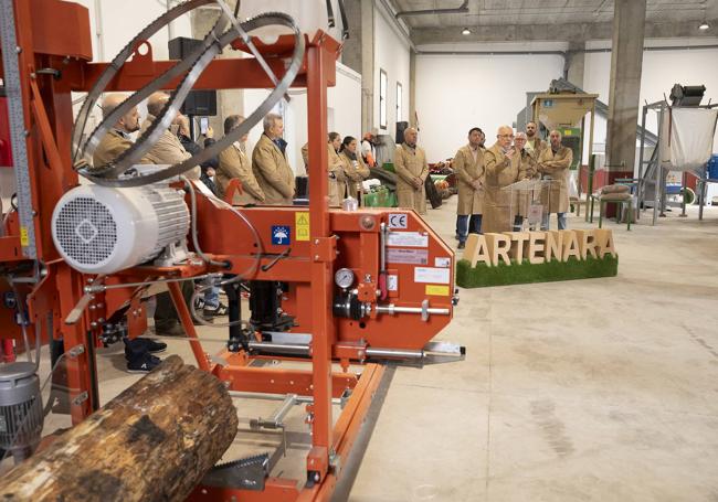 Instalaciones de la nueva planta durante la inauguración.