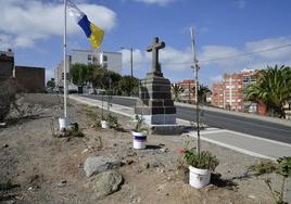 La Cruz de Piedra es cuidada por los vecinos.