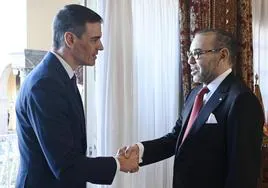 Pedro Sánchez fue recibido por el rey de Marruecos el pasado mes en Rabat.