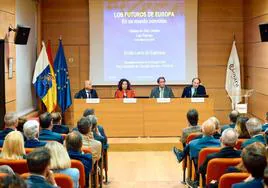 La conferencia 'El futuro de Europa en un mundo convulso' se celebró en la sede de la Cámara de Comercio de Gran Canaria.