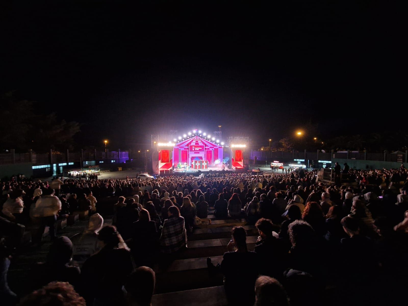Ambiente de la gala de drag queen de Telde.