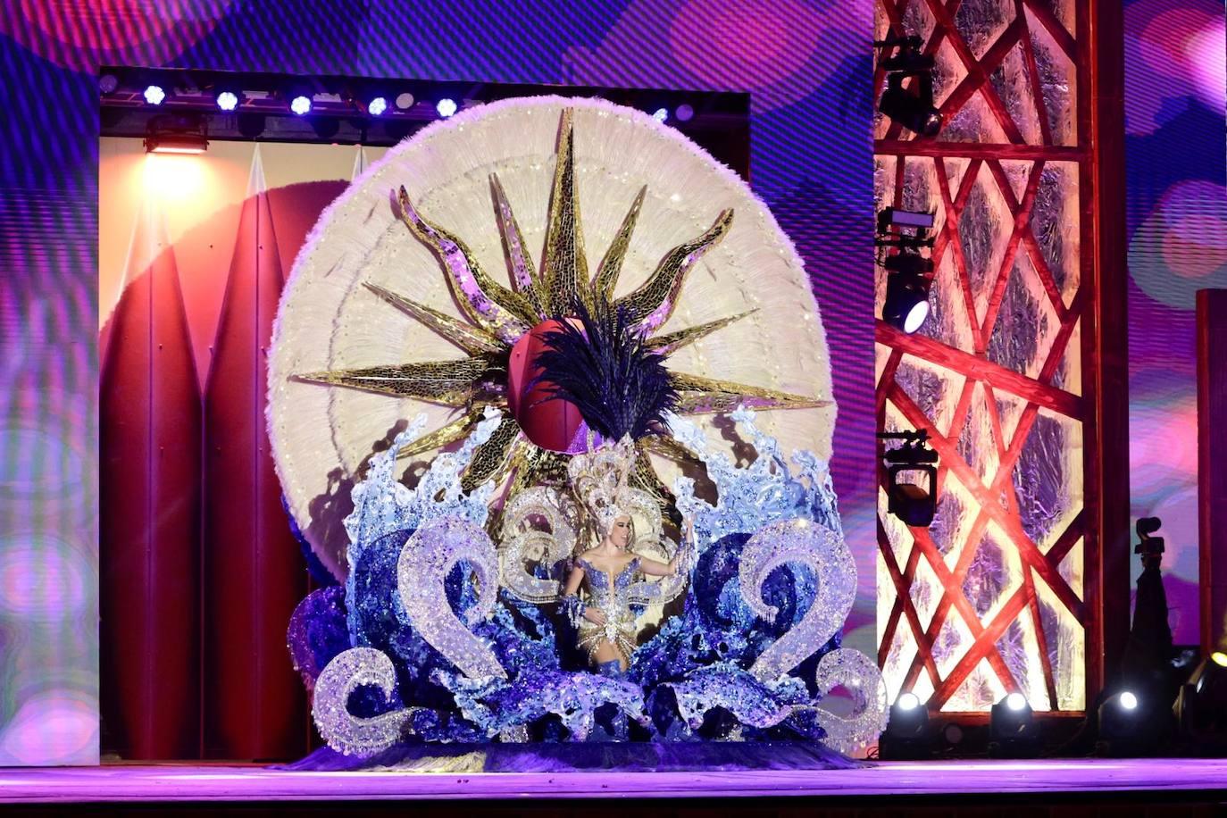 La gala de la reina del carnaval de Maspalomas, en imágenes