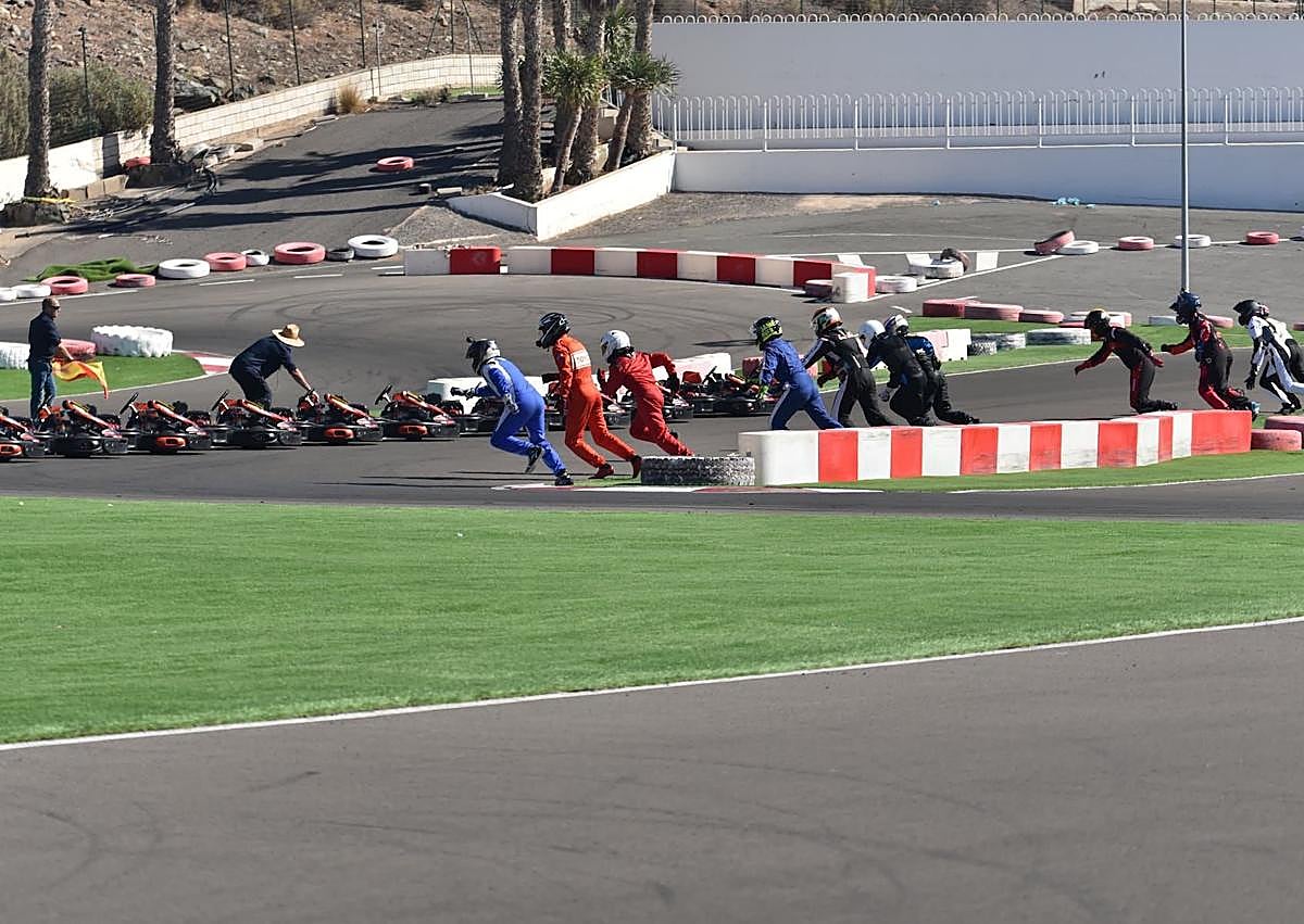 Imagen secundaria 1 - Pig Vento-Noray logra el triunfo en la II Carrera PDM 2024