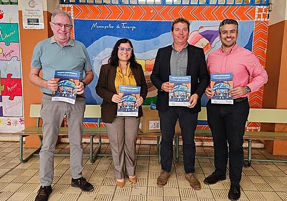 Una estudiante de Candelaria, premiada por la empresa Aqualia por su conocimiento sobre el agua y sostenibilidad