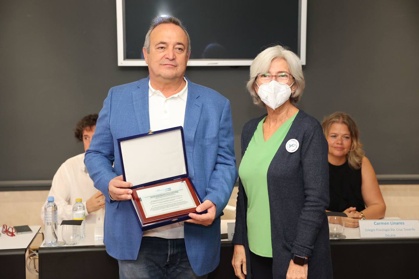 Los pacientes de covid persistente de Canarias reconocen a quienes no los han olvidado