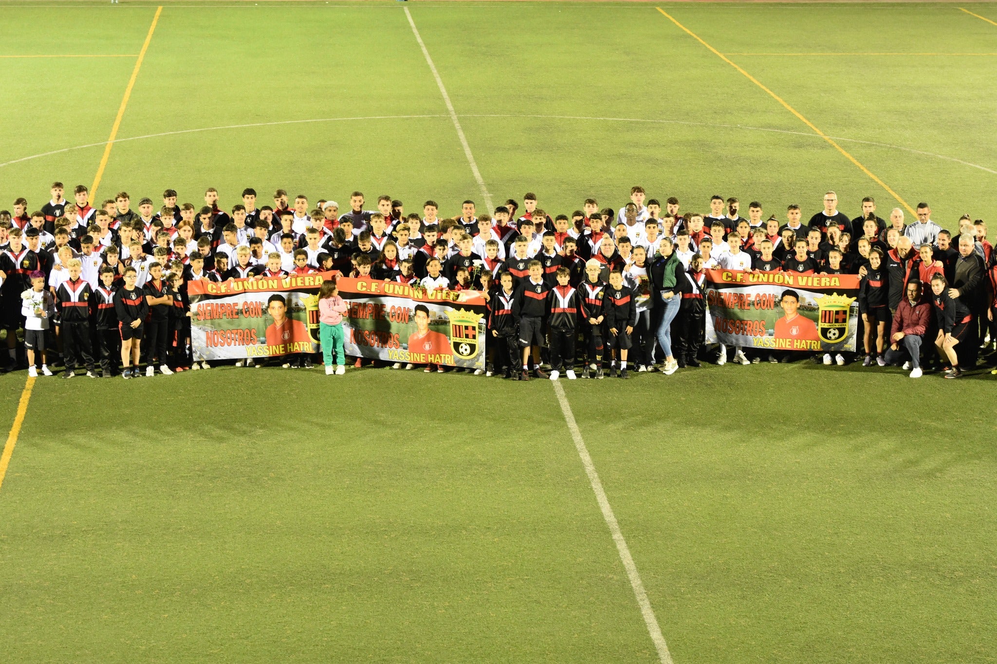 Lágrimas, emoción y apoyo para la familia de Yassine