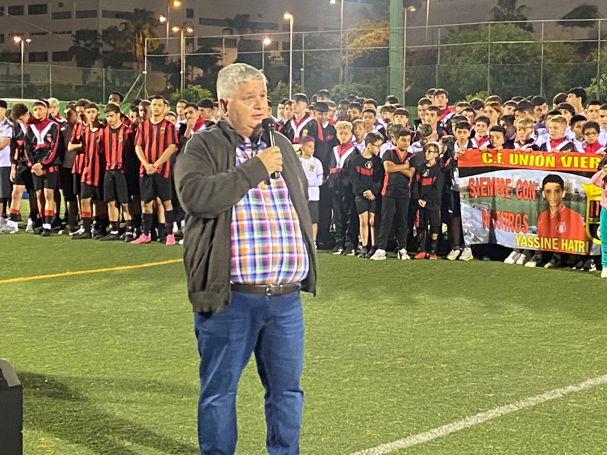 Lágrimas, emoción y apoyo para la familia de Yassine