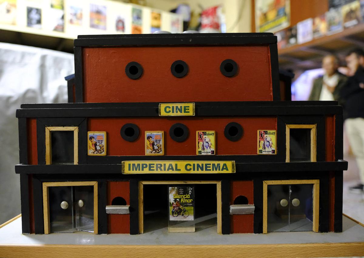 Imagen secundaria 1 - Cinema Paradiso está en Las Coloradas