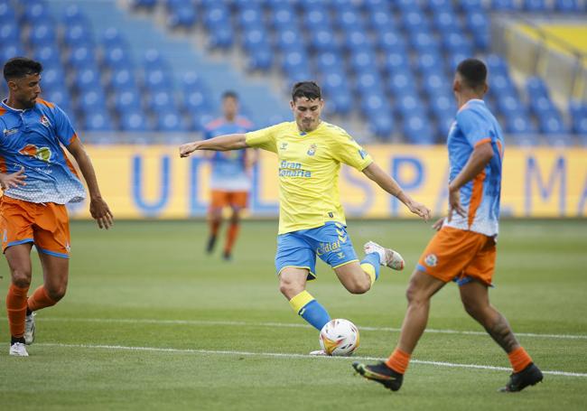 En pretemporada con la UD ante el Panadería Pulido.