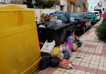 Darias impulsa el macrocontrato de 159 millones que refuerza la gestión privada de Recogida