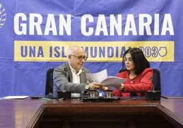 Antonio Morales y Carolina Darias han firmado el protocolo conjunto este míercoles de la candidatura de Gran Canaria 2030.