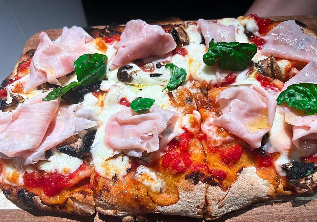 Imagen principal - Variedad de pinsas.