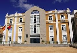 Fachada del Cabildo de Lanzarote.