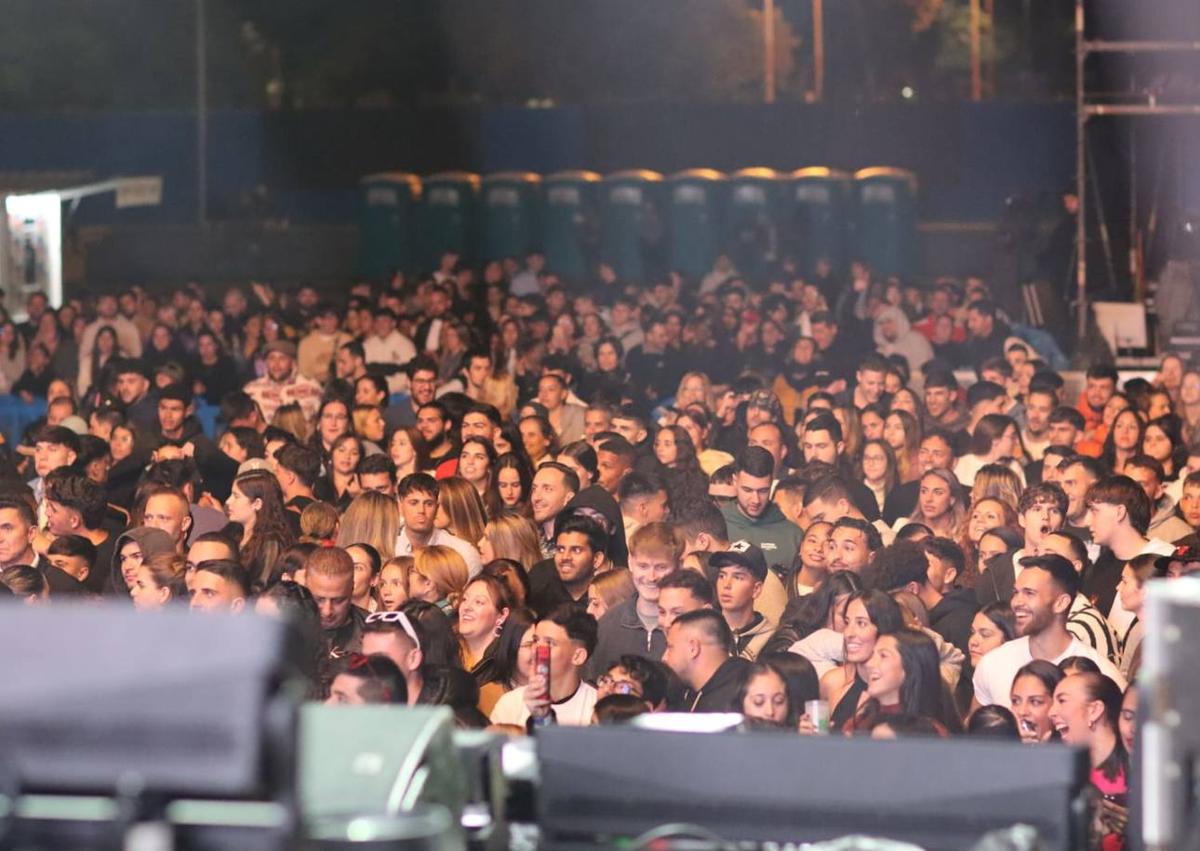 Imagen secundaria 1 - Tiago PZK deslumbró en el DN7 Festival Vol. 3