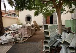 Estado de las obras en la ermita durante esta semana.