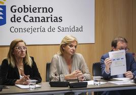 De izquierda a derecha, Antonia María Pérez, Esther Monzón y Miguel Ángel Ponce.