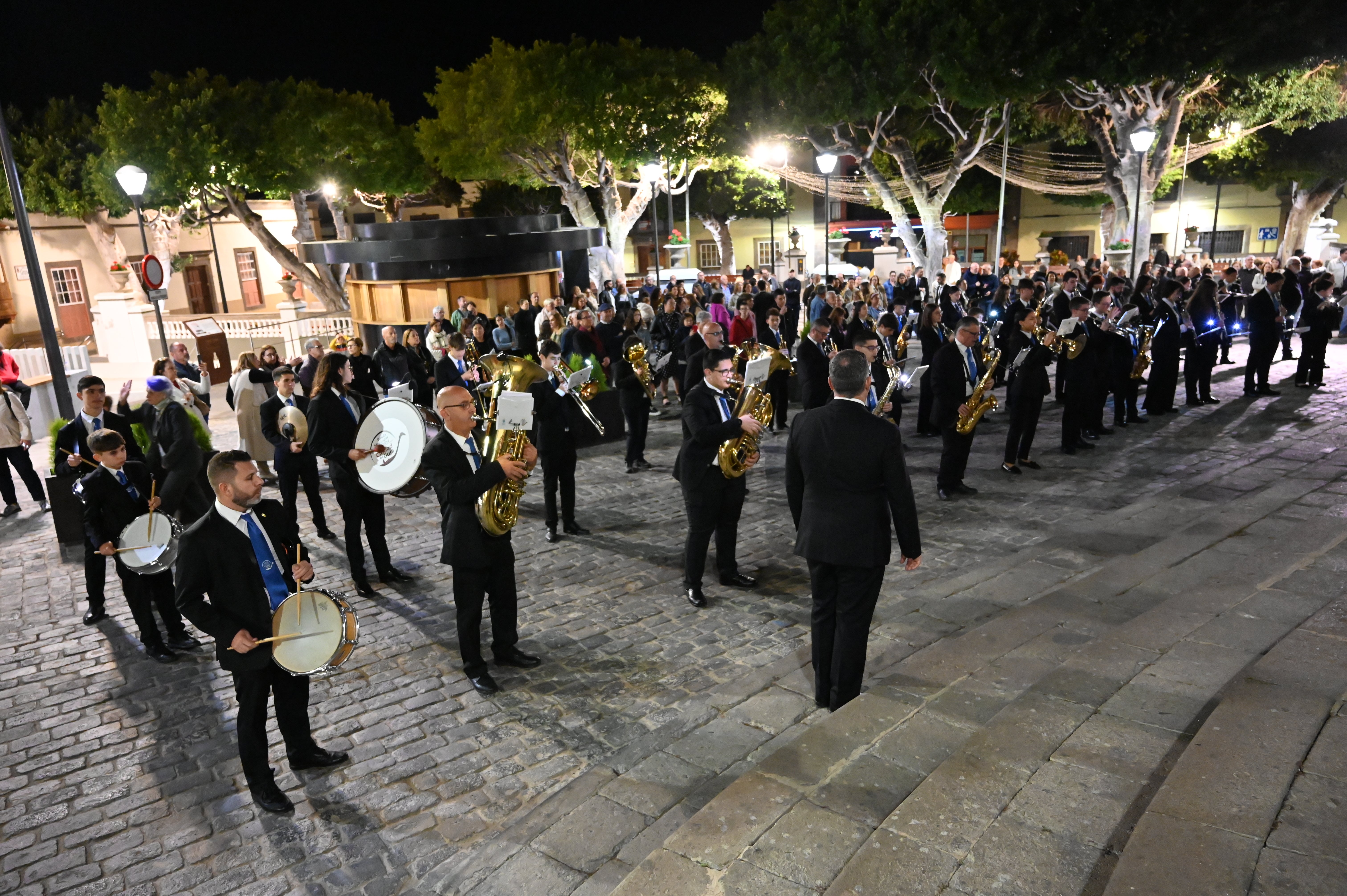 Procesión Magna del Viernes Santo en Santa María de Guía, en imágenes