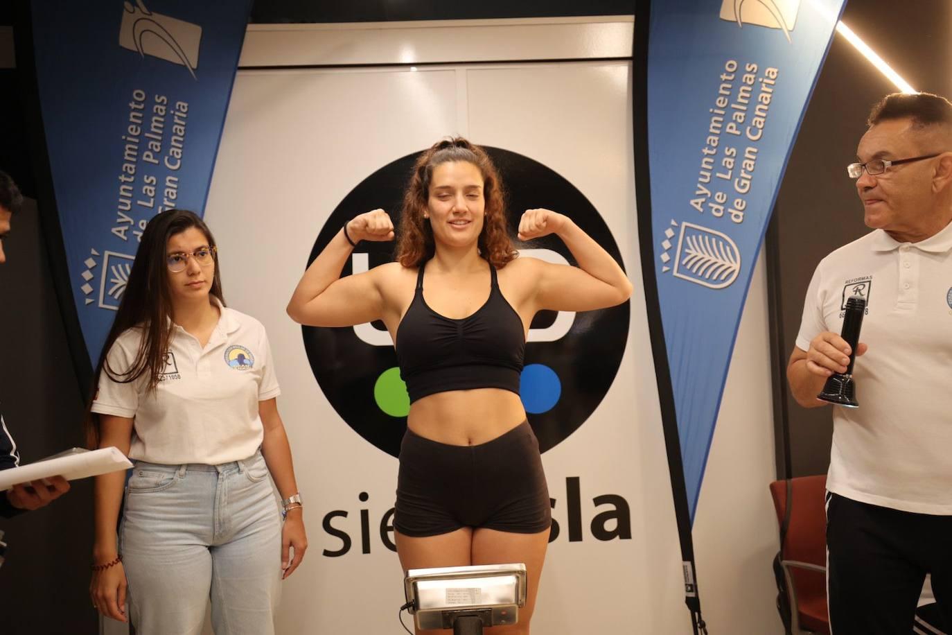 El pesaje para el Campeonato de Canarias de Boxeo, en imágenes