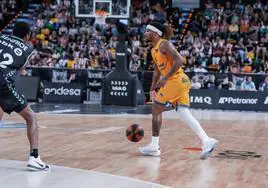 Andrew Albicy, en una acción durante el encuentro ante el Bilbao Basket.