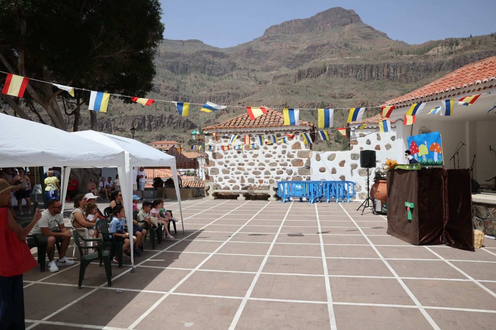 La feria de la mujer rural en Fataga, en imágenes