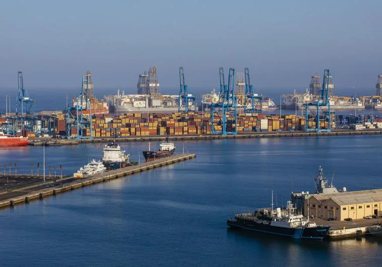 La consignataria Hamilton, 'acorralada' por los impagos en el puerto de Las Palmas