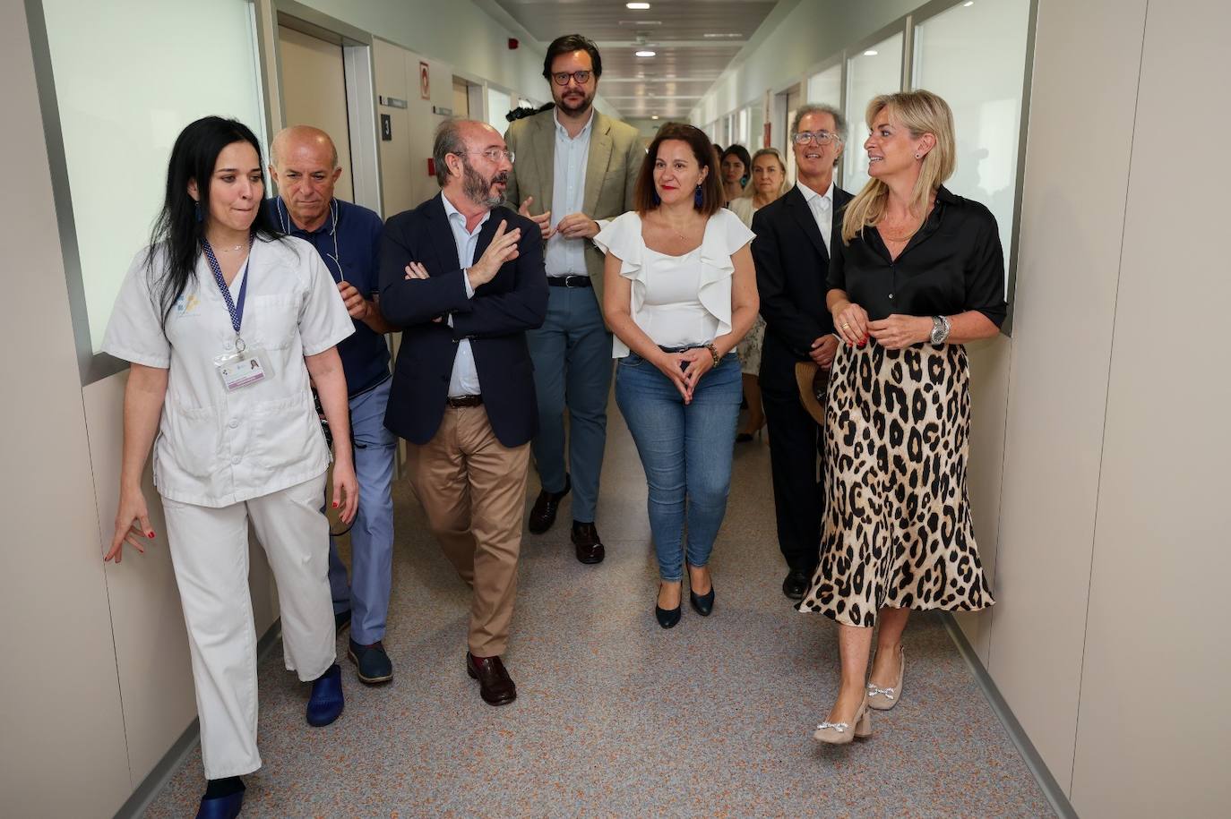 Imagen de la visita al Centro de Atención Especializada de Telde.