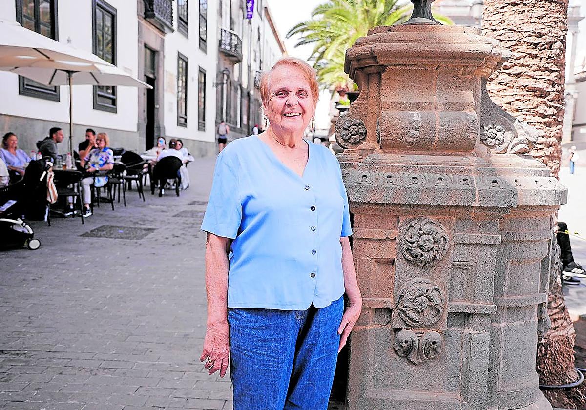 Una sabia de las cocinas. Ana Nereida Martel, este miércoles, en la plaza de Santa Ana.