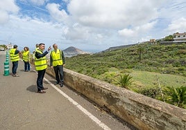 Teodoro Sosa y Augusto Hidalgo, en un momento de la visita a Gáldar.