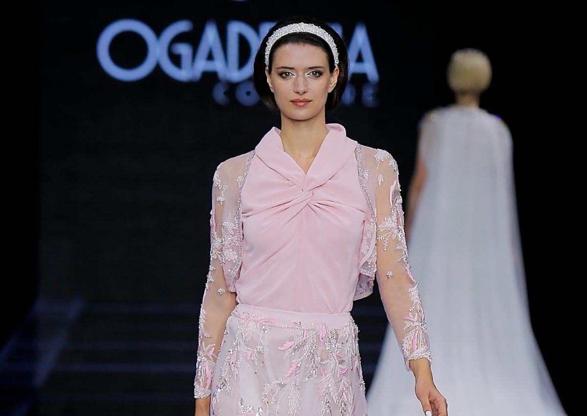 Imagen secundaria 1 - Pedro Palmas, Ogadenia Couture y Lucas Balboa acuden a la prestigiosa &#039;Barcelona Bridal Fashion Week&#039;