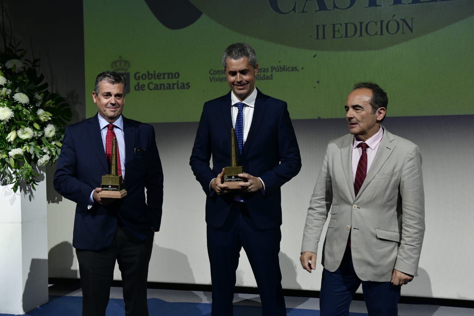 Reconocimientos bajo el sello de León y Castillo