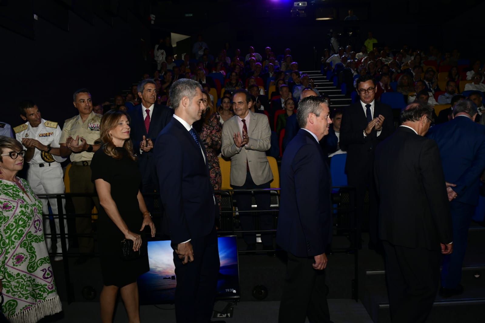 Reconocimientos bajo el sello de León y Castillo