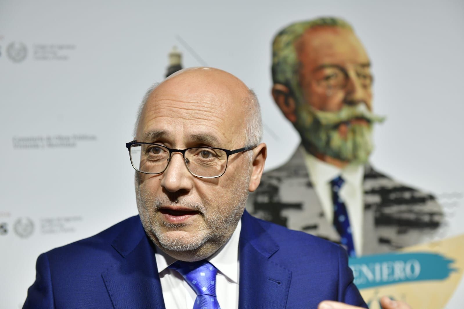 Reconocimientos bajo el sello de León y Castillo