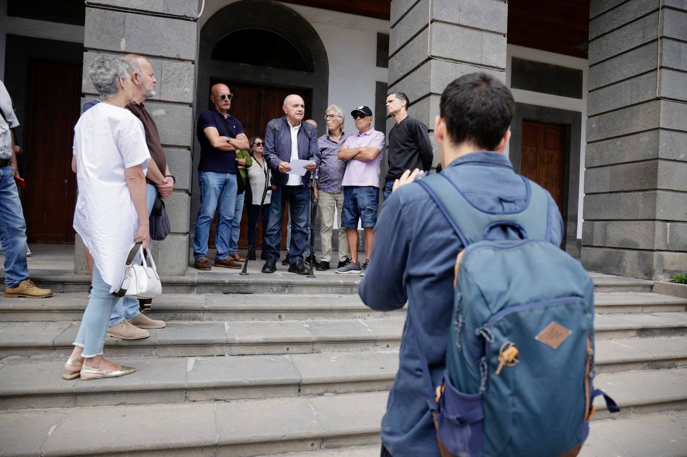 Concentración vecinos de La Isleta en Santa Ana