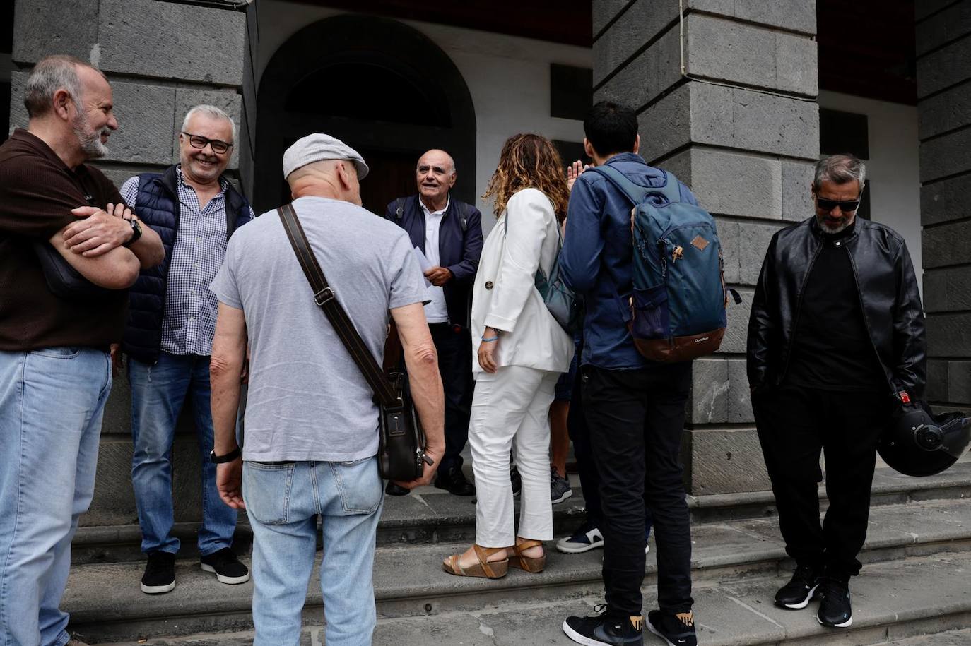 Concentración vecinos de La Isleta en Santa Ana