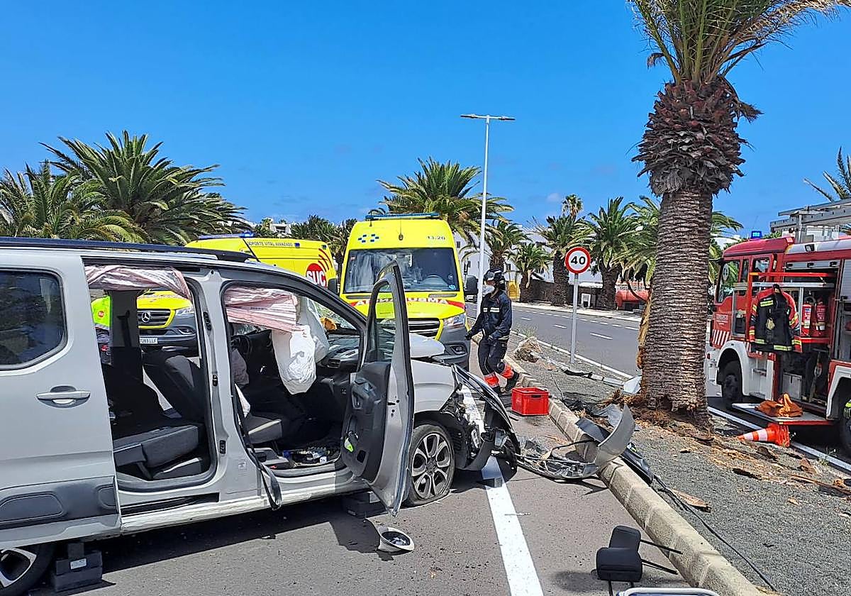 Accidente en la Avenida Las Palmeras de Costa Teguise, Lanzarote.