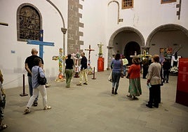 La inauguración de la Exposición de cruces, en imágenes