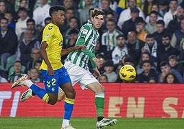Imagen del pasado duelo entre la UD y el Real Betis.