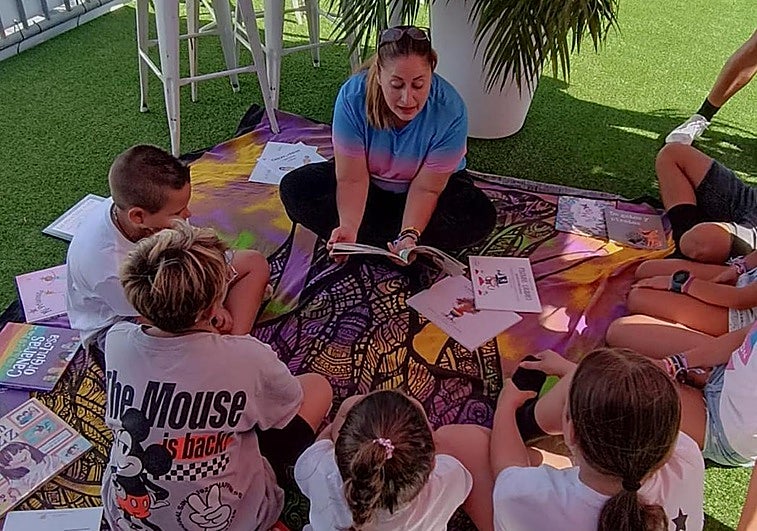 El acto tuvo lugar en la plaza del Centro Comercial Yumbo.