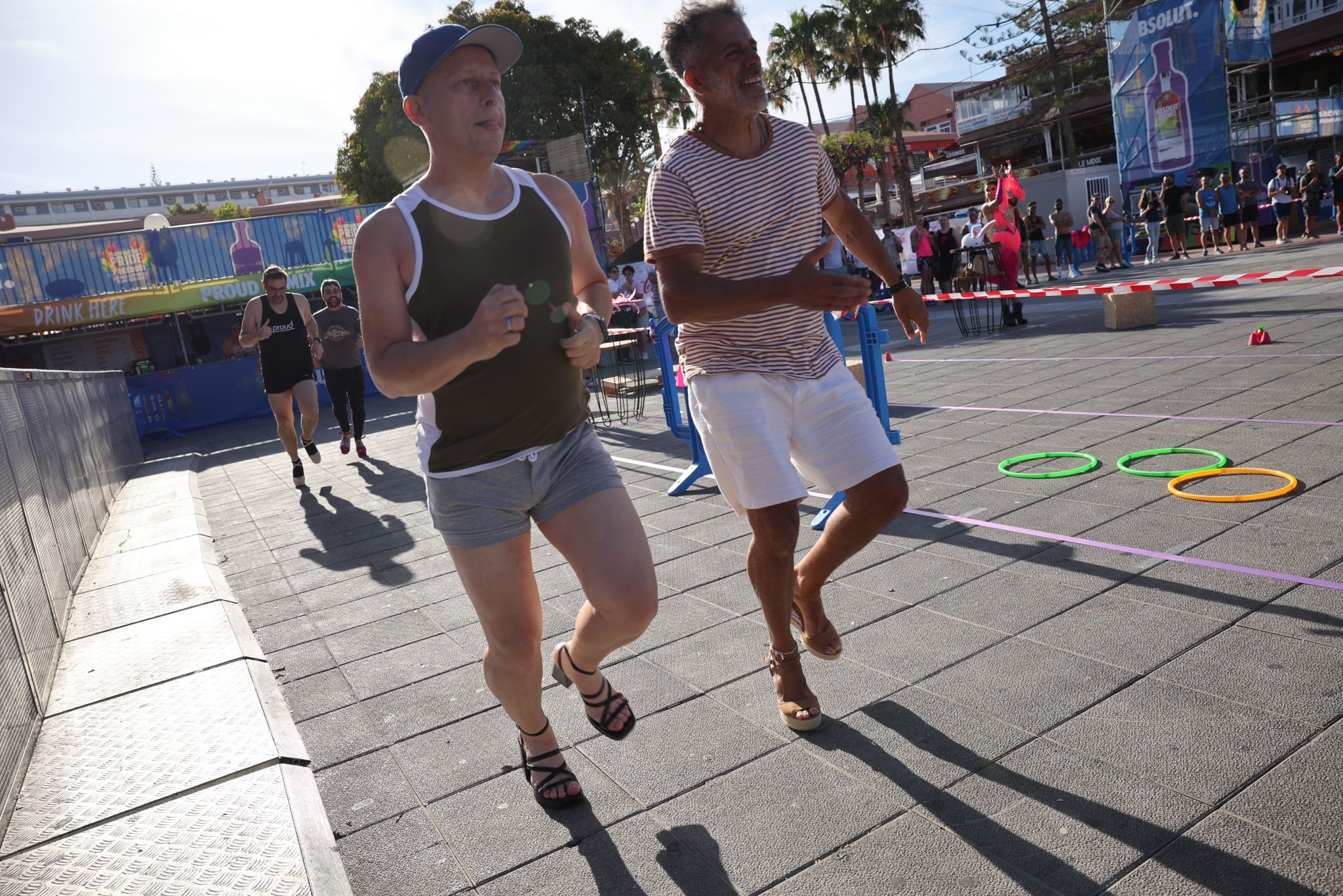 La carrera de tacones de Maspalomas Pride, en imágenes