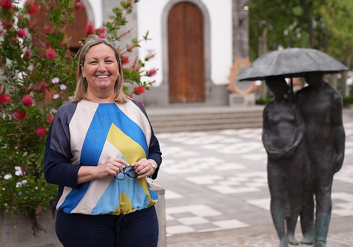 María Rodríguez Rivero, la primera mujer pregonera de las fiestas de San Vicente Ferrer de Valleseco.