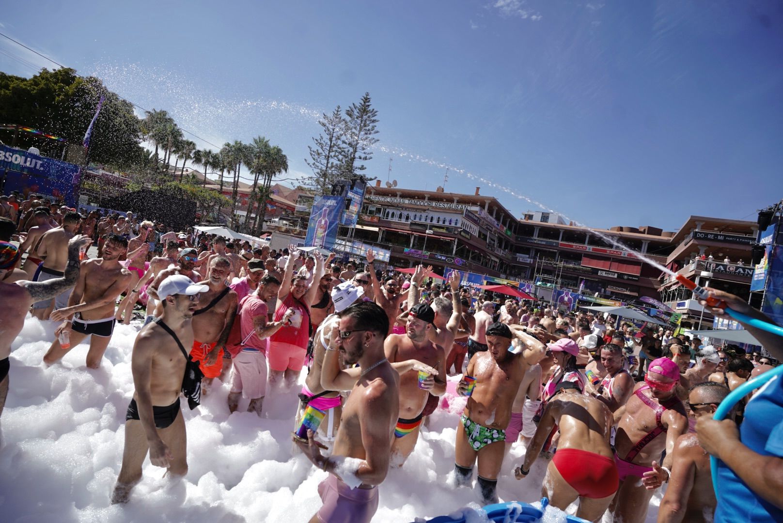 &#039;Pool Party&#039; en el Maspalomas Pride 2024