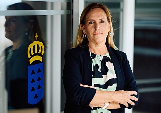 La directora de Personal y Formación del Profesorado de la Consejería de Educación, Mónica Ramírez.