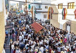 Más de 6.000 personas celebran el 50 aniversario de la romería en honor a la Santísima Trinidad de El Tablero