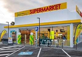 HiperDino abre dos nuevas tiendas y reforma otras cuatro