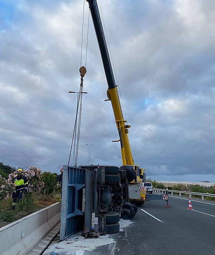 Imagen secundaria 2 - Más imágenes del suceso.