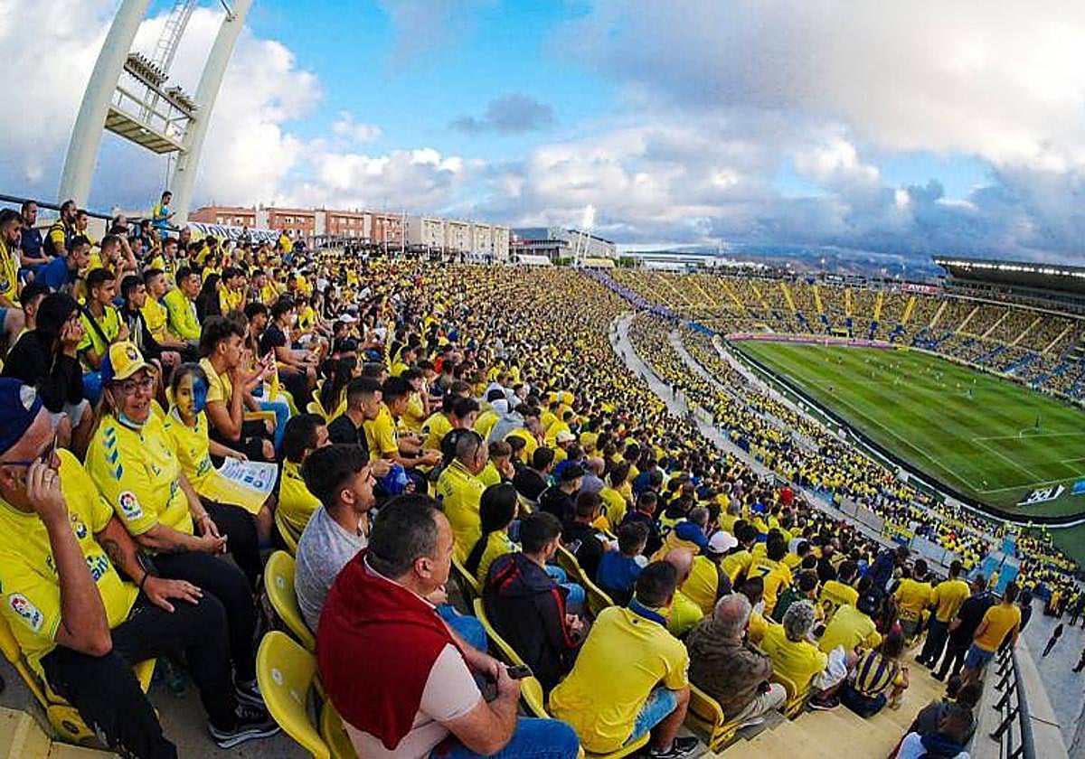 Panorámica del Gran Canaria en un partido de la UD Las Palmas.