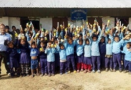 Algunos de los menores acogidos por Educanepal, la ONG fundada por el grancanario José Díaz.